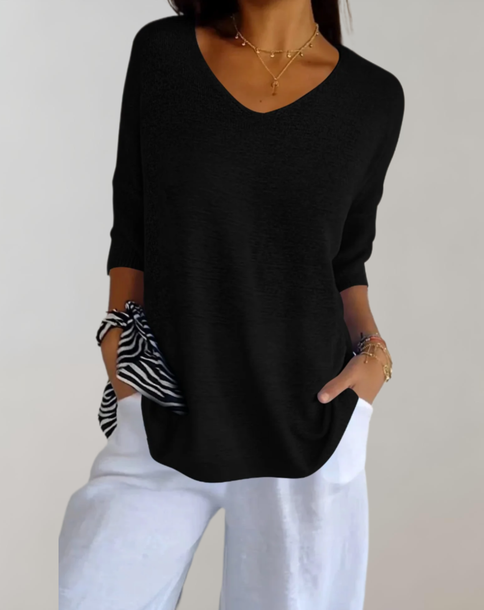 Laluna™ | Knitted V-Neck Top